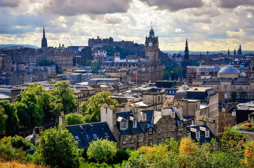 Vue sur Edimbourg et son château