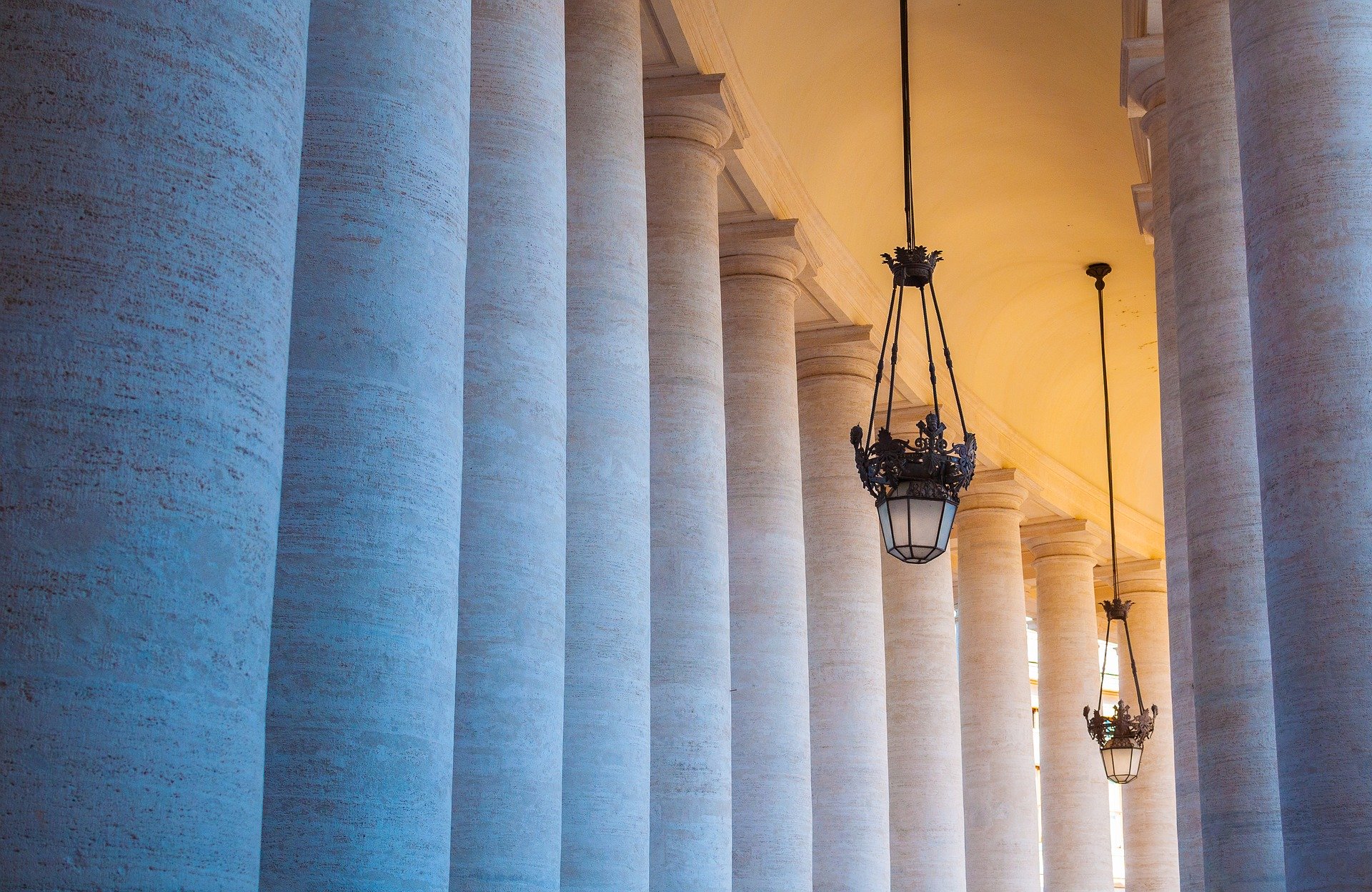 rome vatican colonne